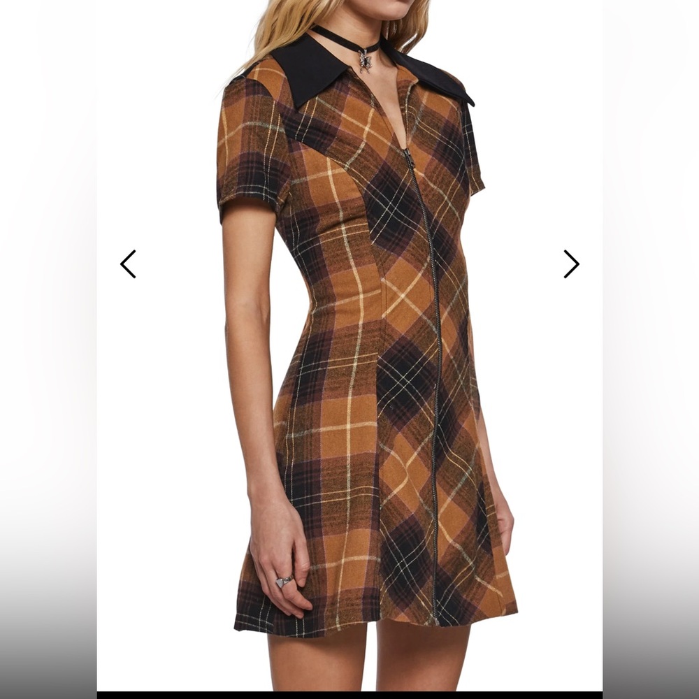 BNWT ALL HAIL ME PLAID MINI DRESS - BROWN size M - Picture 8 of 10
